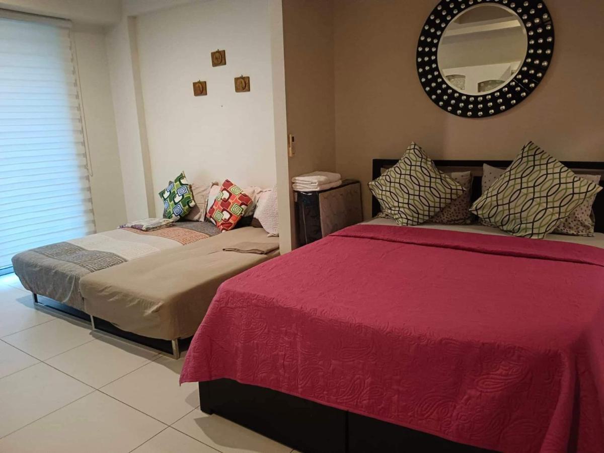Pico Beach Front Condo Nasugbu Exterior foto