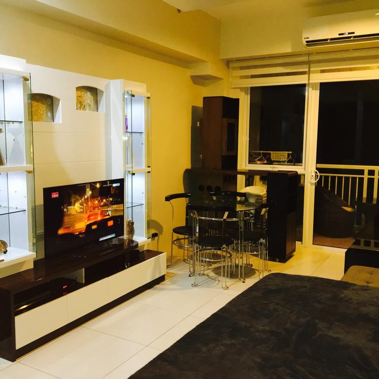 Pico Beach Front Condo Nasugbu Exterior foto